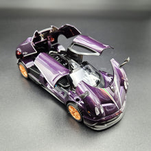 Load image into Gallery viewer, Explorafind 2018 Pagani Huayra Purple 1:32 Die Cast Car