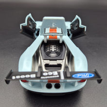 Load image into Gallery viewer, Explorafind 2019 Ford GT Gulf Blue 1:32 Die Cast Car