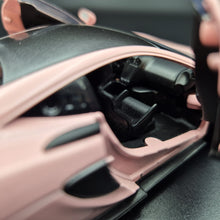 Load image into Gallery viewer, Explorafind 2019 McLaren 570S GT4 Pink 1:32 Die Cast Car