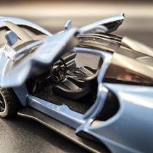 Load image into Gallery viewer, Explorafind 2019 McLaren Senna Blue/Grey 1:32 Die Cast Car