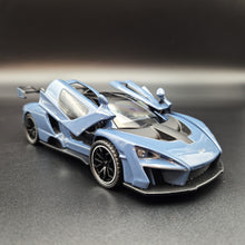 Load image into Gallery viewer, Explorafind 2019 McLaren Senna Blue/Grey 1:32 Die Cast Car