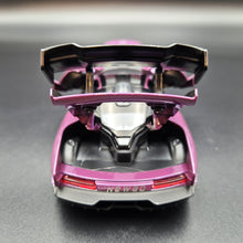 Load image into Gallery viewer, Explorafind 2019 McLaren Senna Purple 1:32 Die Cast Car