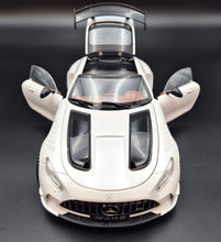 Load image into Gallery viewer, Explorafind 2019 Mercedes-AMG GT White 1:18 Die Cast Car
