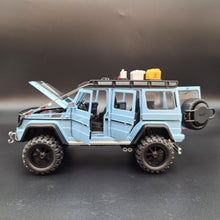 Load image into Gallery viewer, Explorafind 2019 Mercedes-Benz G550 4x4 Squared Sky Blue 1:24 Die Cast SUV