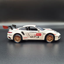Load image into Gallery viewer, Explorafind 2019 Porsche 911 GT3 RSR White/Grey 1:32 Die Cast Car