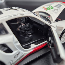 Load image into Gallery viewer, Explorafind 2019 Porsche 911 RSR White 1:32 Die Cast Race Car