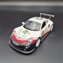 Load image into Gallery viewer, Explorafind 2019 Porsche 911 RSR White 1:32 Die Cast Race Car