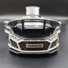 Load image into Gallery viewer, Explorafind 2020 Audi R8 V10 Matte Light Grey 1:24 Die Cast Car