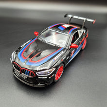 Load image into Gallery viewer, Explorafind 2020 BMW M8 GTE Black 1:24 Die Cast Car
