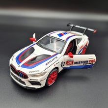 Load image into Gallery viewer, Explorafind 2020 BMW M8 GTE White 1:24 Die Cast Car