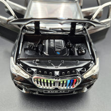 Load image into Gallery viewer, Explorafind 2020 BMW X5 Black 1:24 Die Cast Car