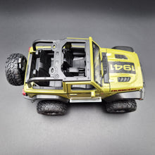 Load image into Gallery viewer, Explorafind 2020 Jeep Wrangler Rubicon Green 1:20 Die Cast Car