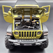 Load image into Gallery viewer, Explorafind 2020 Jeep Wrangler Rubicon Green 1:20 Die Cast Car