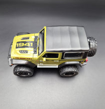 Load image into Gallery viewer, Explorafind 2020 Jeep Wrangler Rubicon Green 1:20 Die Cast Car