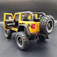 Load image into Gallery viewer, Explorafind 2020 Jeep Wrangler Rubicon Yellow 1:20 Die Cast Car