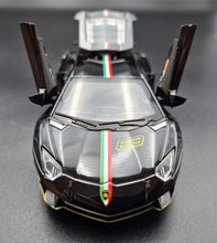 Load image into Gallery viewer, Explorafind 2021 Lamborghini Aventador SVJ LP780-4 Black 1:32 Die Cast Car