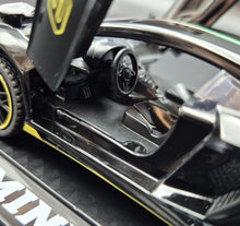 Load image into Gallery viewer, Explorafind 2021 Lamborghini Aventador SVJ LP780-4 Black 1:32 Die Cast Car
