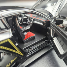 Load image into Gallery viewer, Explorafind 2020 Nissan GT-R Black 1:24 Die Cast Car