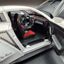 Load image into Gallery viewer, Explorafind 2020 Nissan GT-R White 1:24 Die Cast Car