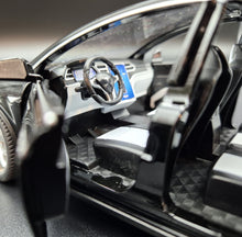 Load image into Gallery viewer, Explorafind 2020 Tesla Model X Black 1:24 Die Cast Car
