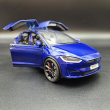 Load image into Gallery viewer, Explorafind 2020 Tesla Model X Blue 1:24 Die Cast Car