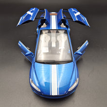 Load image into Gallery viewer, Explorafind 2020 Tesla Model X Metallic Blue 1:24 Die Cast Car