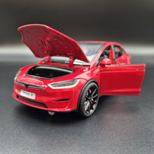 Load image into Gallery viewer, Explorafind 2020 Tesla Model X Red 1:24 Die Cast Car