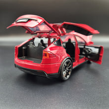 Load image into Gallery viewer, Explorafind 2020 Tesla Model X Red 1:24 Die Cast Car