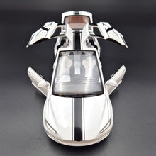 Load image into Gallery viewer, Explorafind 2020 Tesla Model X White 1:24 Die Cast Car