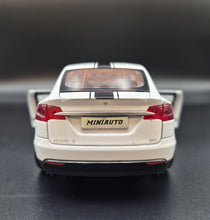Load image into Gallery viewer, Explorafind 2020 Tesla Model X White 1:24 Die Cast Car