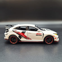 Load image into Gallery viewer, Explorafind 2021 Honda Civic Type R White 1:32 Die Cast Car