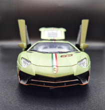 Load image into Gallery viewer, Explorafind 2021 Lamborghini Aventador SVJ LP780-4 Matte Green 1:32 Die Cast Car