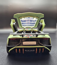 Load image into Gallery viewer, Explorafind 2021 Lamborghini Aventador SVJ LP780-4 Matte Green 1:32 Die Cast Car