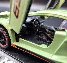 Load image into Gallery viewer, Explorafind 2021 Lamborghini Aventador SVJ LP780-4 Matte Green 1:32 Die Cast Car