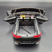 Load image into Gallery viewer, Explorafind 2021 Mercedes-Benz AMG GT63 Satin Black 1:24 Die Cast Car