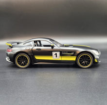 Load image into Gallery viewer, Explorafind 2021 Mercedes-Benz AMG GTR Matte Black 1:24 Die Cast Car