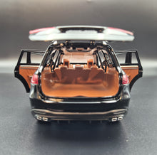 Load image into Gallery viewer, Explorafind 2021 Mercedes-Benz GLS 63 Black 1:24 Die Cast Car