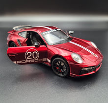 Load image into Gallery viewer, Explorafind 2021 Porsche 911 Turbo S Red 1:24 Die Cast Car