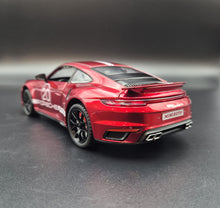 Load image into Gallery viewer, Explorafind 2021 Porsche 911 Turbo S Red 1:24 Die Cast Car