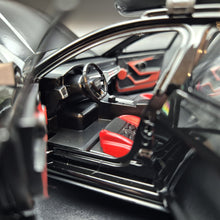 Load image into Gallery viewer, Explorafind 2022 Audi RS6 Avant Black 1:24 Die Cast Car