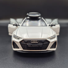 Load image into Gallery viewer, Explorafind 2022 Audi RS6 Avant White 1:24 Die Cast Car