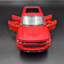 Load image into Gallery viewer, Explorafind 2022 Chevrolet Silverado 1500 Matte Red 1:32 Die Cast Pickup