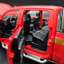 Load image into Gallery viewer, Explorafind 2022 Chevrolet Silverado 1500 Matte Red 1:32 Die Cast Pickup