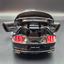 Load image into Gallery viewer, Explorafind 2022 Ford Mustang Shelby GT500 Black 1:32 Die Cast Car