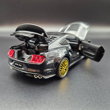 Load image into Gallery viewer, Explorafind 2022 Ford Mustang Shelby GT500 Black 1:32 Die Cast Car