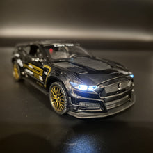 Load image into Gallery viewer, Explorafind 2022 Ford Mustang Shelby GT500 Black 1:32 Die Cast Car