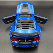 Load image into Gallery viewer, Explorafind 2022 Ford Mustang Shelby GT500 Blue 1:32 Die Cast Car