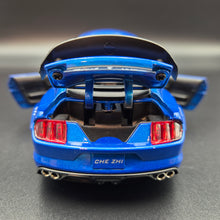 Load image into Gallery viewer, Explorafind 2022 Ford Mustang Shelby GT500 Blue 1:32 Die Cast Car
