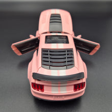 Load image into Gallery viewer, Explorafind 2022 Ford Mustang Shelby GT500 Pink 1:32 Die Cast Car