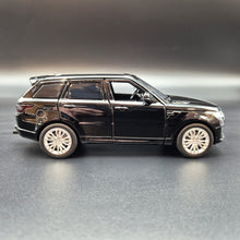 Load image into Gallery viewer, Explorafind 2022 Range Rover Sport Black 1:32 Die Cast Car
